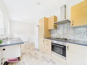 12 Deramore DriveImage 9