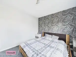 40 Fairfield EstateImage 8