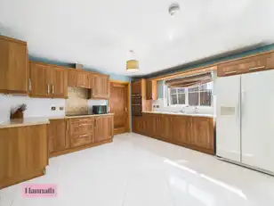 11 Hillcrest MewsImage 10