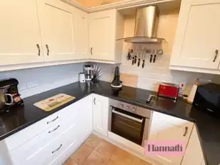 6 Beaufort ManorImage 4
