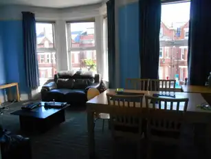 2 88 Malone AvenueImage 2