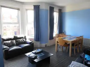 2 88 Malone AvenueImage 3