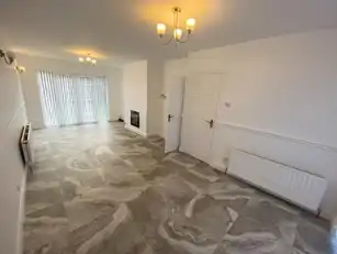 7 Heather DriveImage 7