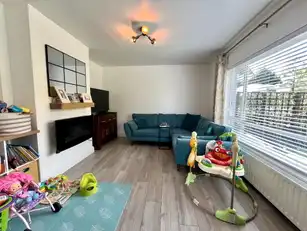 2 Broomhill AvenueImage 6