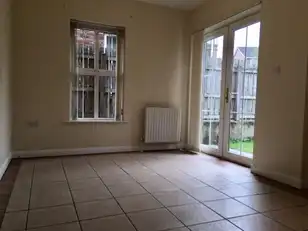 29 Waterfoot ParkImage 8