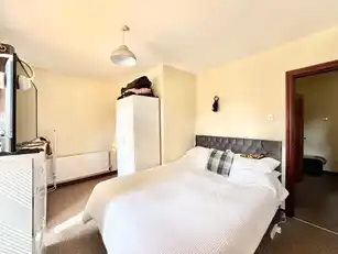 17 Castle GroveImage 11