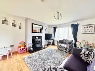 92 Castle ManorImage 5