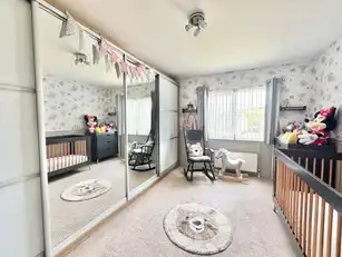 92 Castle ManorImage 14