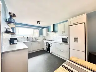 20 Cairn ParkImage 6