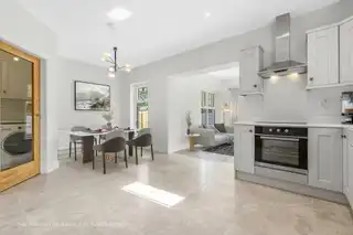 127 Camowen AvenueImage 21