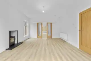 105 Camowen AvenueImage 6