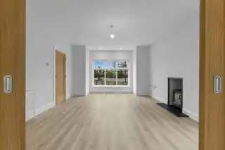 105 Camowen AvenueImage 7