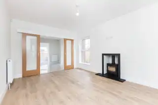25 Camowen AvenueImage 5