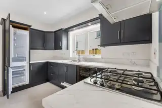 124 Camowen AvenueImage 10