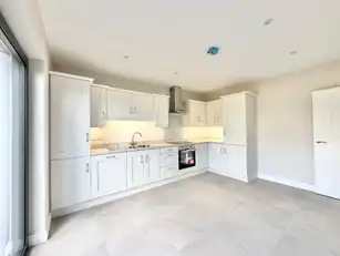 5 Milltown Mews, LoughmacroryImage 8