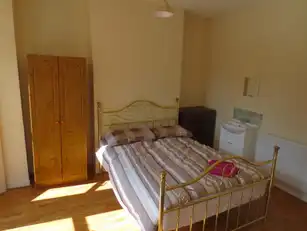 118 University AvenueImage 11