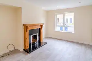 61 Castle Lane MewsImage 2