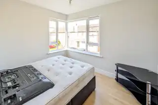 23 Castle Lane MewsImage 6