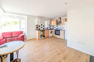 23 Castle Lane MewsImage 2