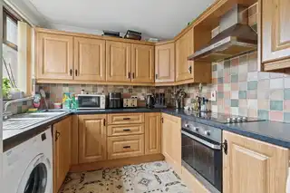 47 Fortwilliam CrescentImage 2