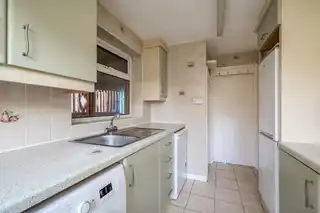 64 Downview RoadImage 12