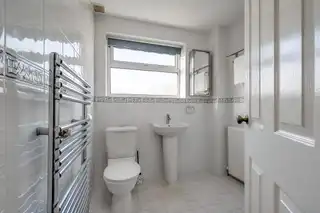 64 Downview RoadImage 19