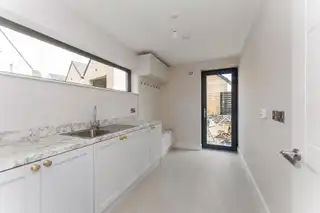 56 Moira Gate ManorImage 9