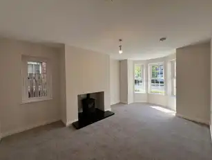 11 The OaksImage 9