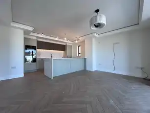 105 Strand RoadImage 3