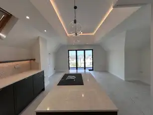 105 Strand RoadImage 4