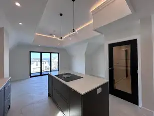 105 Strand RoadImage 3