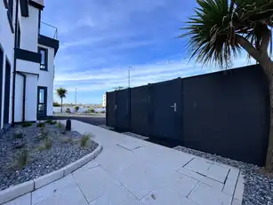 105 Strand RoadImage 25
