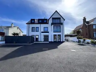 Image 1 for 105 Strand Road