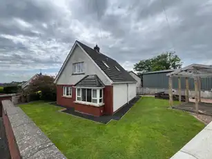 2 Grange MeadowsImage 5