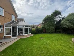 56 Whitethorn AvenueImage 4