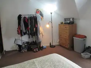 Woodstock Road - Double Bedroom To LetImage 4