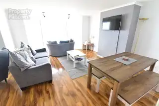12 Atlantic View (Term Time Let)Image 3