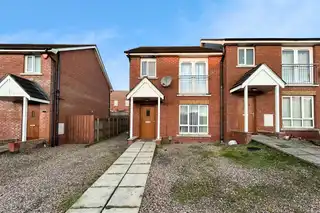 19 Woodvale GardensImage 2