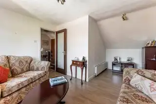 13 Station RoadImage 26