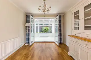 46 Sunningdale ParkImage 8