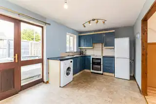 69 Meadowvale CrescentImage 7
