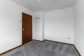 69 Meadowvale CrescentImage 15