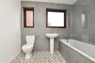 30 Lyndhurst ParadeImage 22