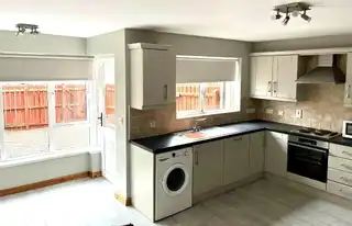 6 Brookvale CrescentImage 4
