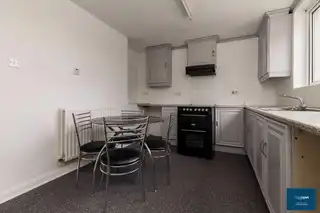 17 The SquareImage 11