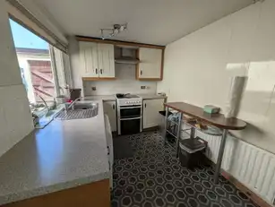 6 Tavanagh GardensImage 4