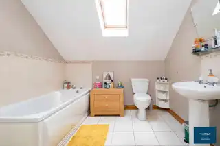 38 Burnbrae CourtImage 8