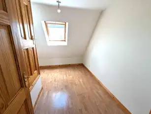 23 Laurel DriveImage 18