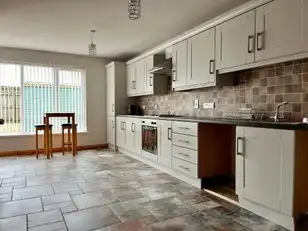 11 Brookvale CrescentImage 6