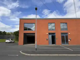 Unit 70 Glenwood Business CentreImage 2